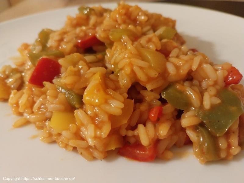 Reistopf mit Paprika